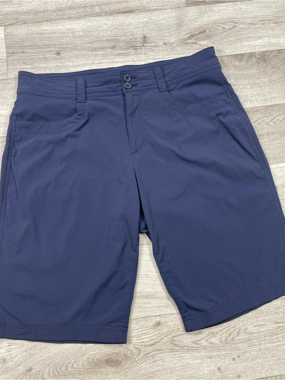 Eddie Bauer Navy Women's Bermuda Performance Active Hiking Outdoor Shorts
